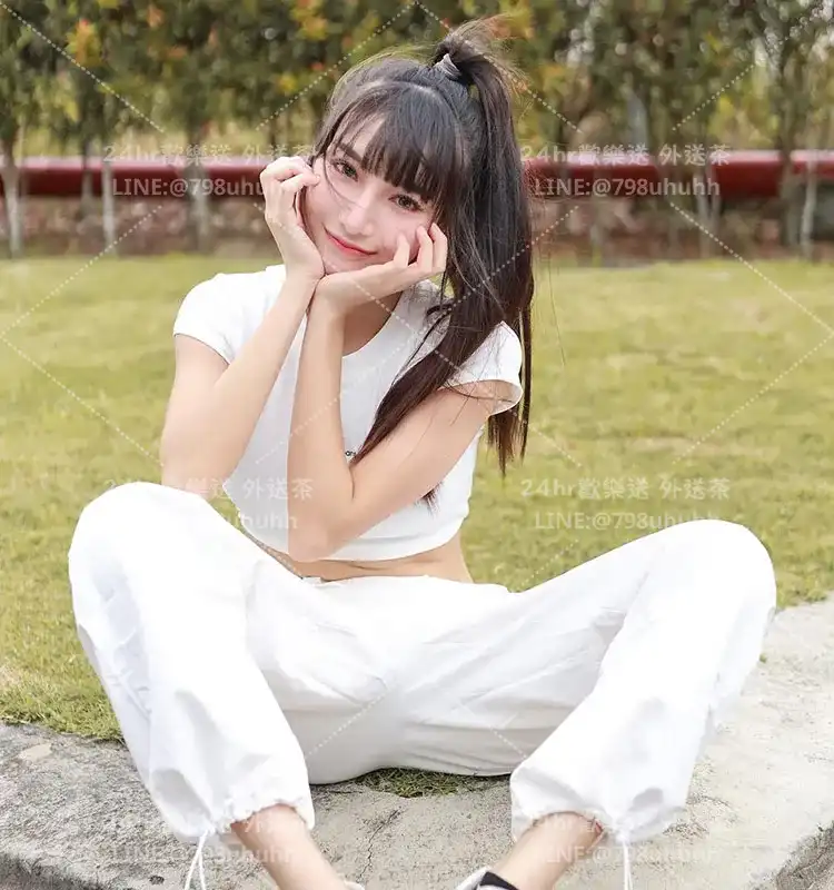 桃園約炮 菡萏
